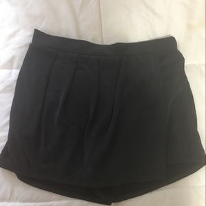 Splendid Skort (Dark Grey)